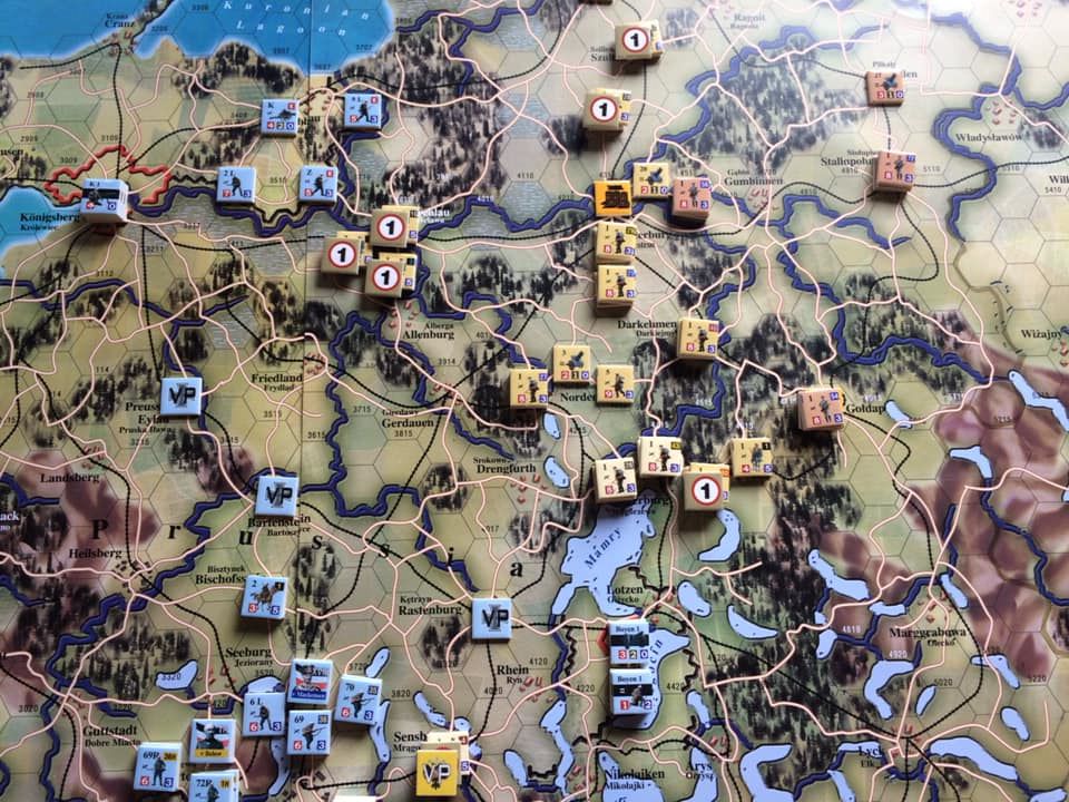 Planszowa gra historyczna o Bitwie pod Tannenbergiem w 1914 roku